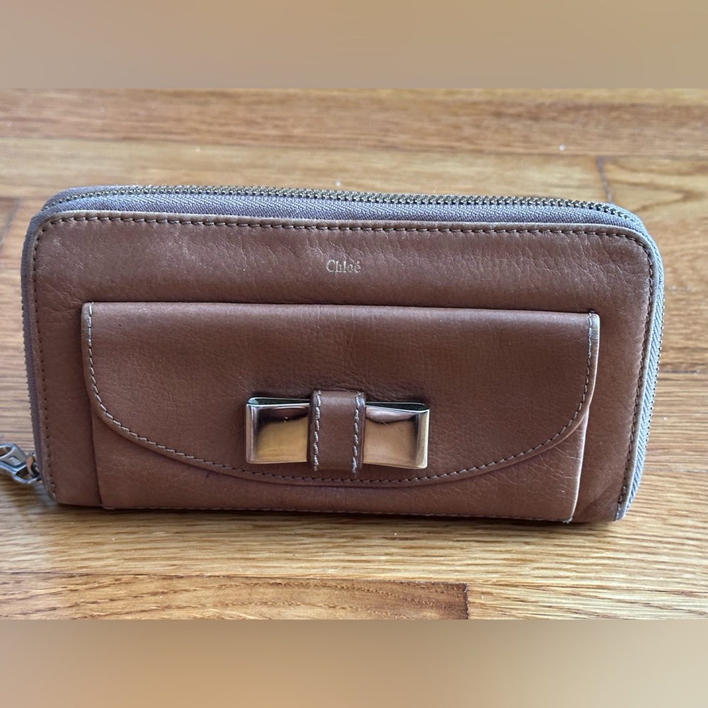 Chloe Tan Leather Long Zip Bow Wallet